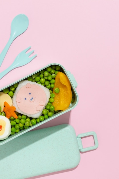 Gratis foto heerlijke bento-box-samenstelling