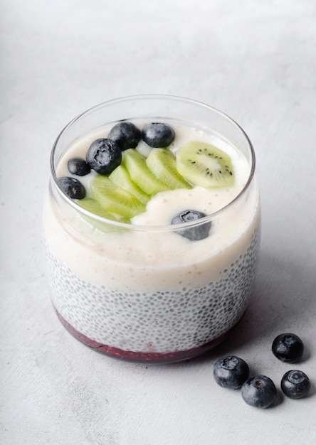 Heerlijke biologische melk en fruit