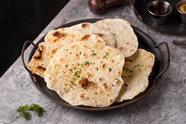 Heerlijke samenstelling van voedzame roti