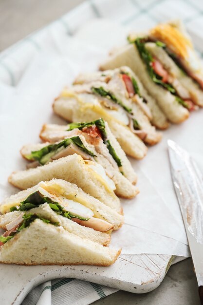 Heerlijke sandwiches met witbrood