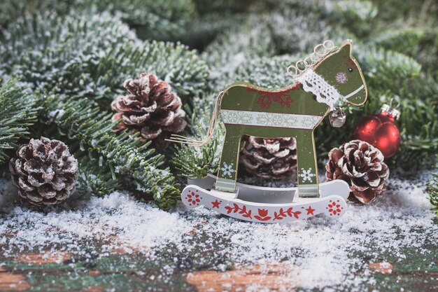 Het ornament van Kerstmis met paard vorm