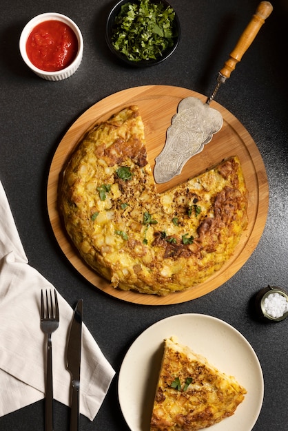 Gratis foto het stilleven van de spaanse tortilla