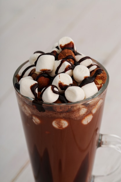 Gratis foto hete cacao met marshmallow