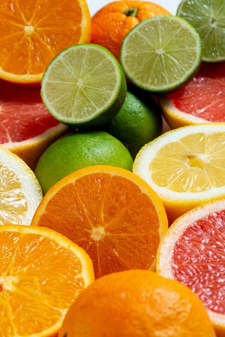 Gratis Foto hoge hoek heerlijke citrus arrangement