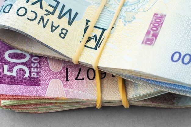 Hoge hoek mexicaanse bankbiljetten arrangement: