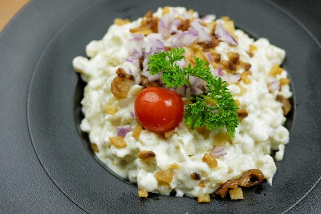 Hoofdgerecht in een restaurant