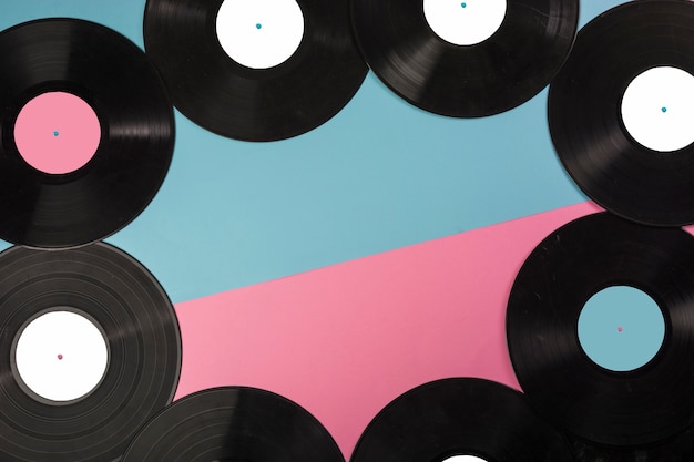 Hoogste mening van vinylverslagrand op dubbele achtergrond