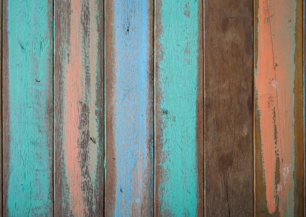 Houten planken van de kleuren, maar met de beschadigde schilderij