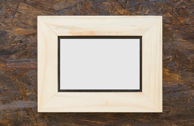 Houten wit frame op geweven houten achtergrond