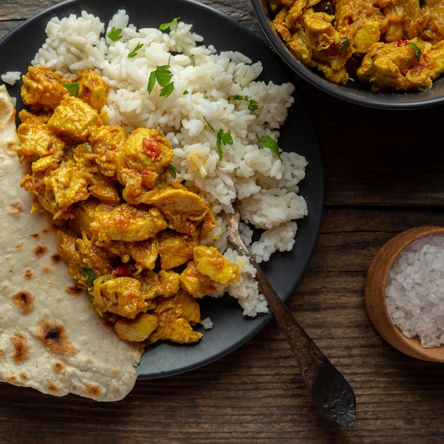 Indisch heerlijk eten boven weergave