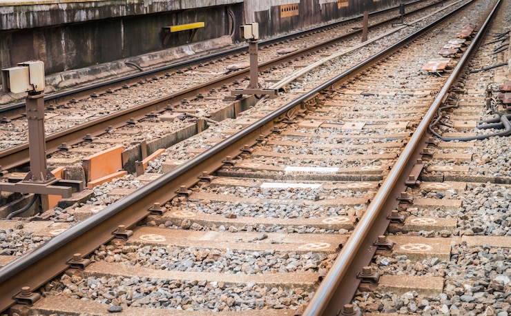 Gratis Foto japan treinstation. (gefilterde afbeelding verwerkt vintage effect