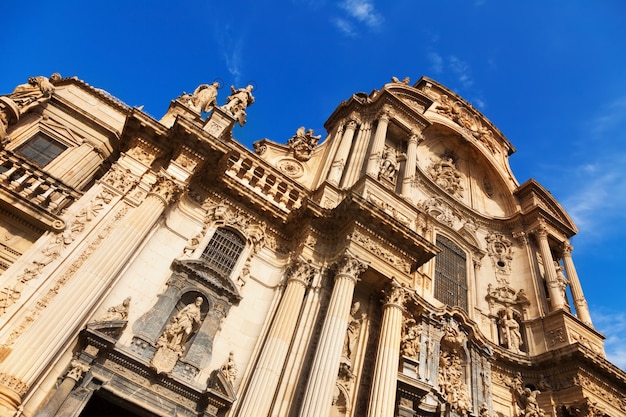 Gratis foto kathedraal kerk van saint mary in murcia