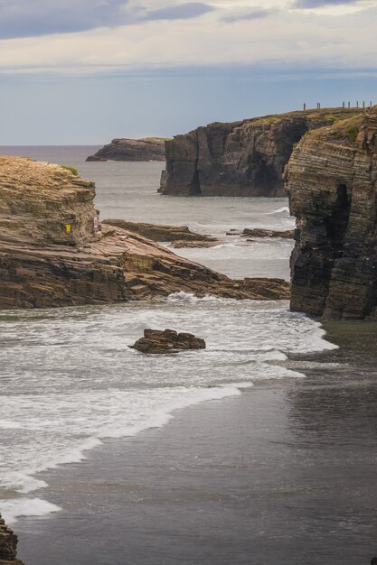 Kathedralenstrand (playa de las catedrales) aan de Atlantische oceaan