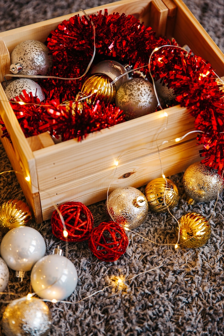 Gratis Foto kerstballen in doos