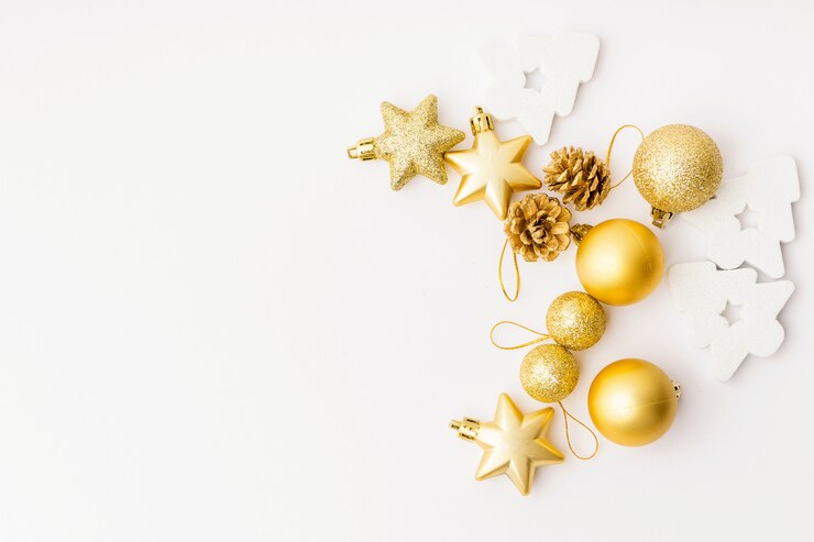 Gratis Foto kerstmis gouden decoratie op wit