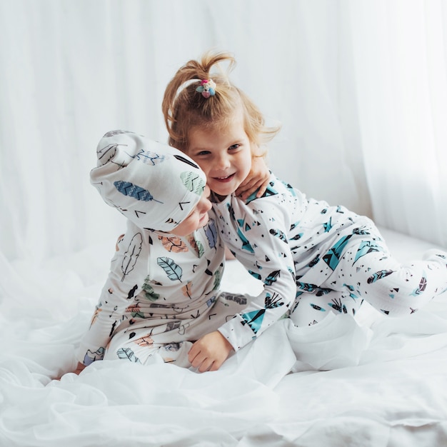 Kinderen in pyjama