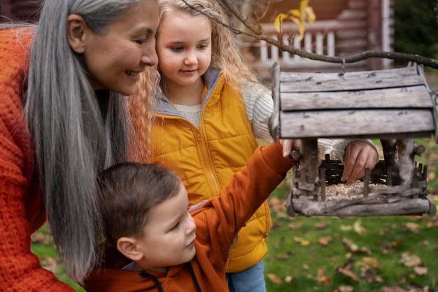 Gratis foto kinderen leren over het milieu