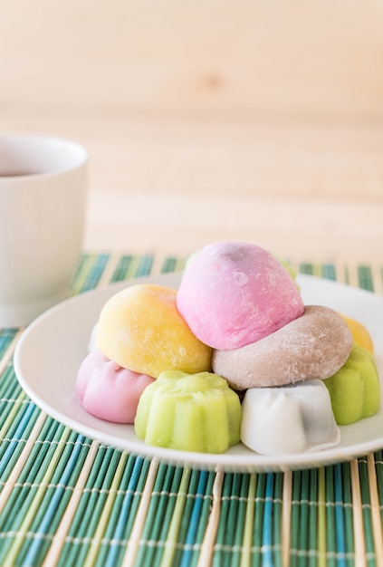 kleurrijk dessert mochi