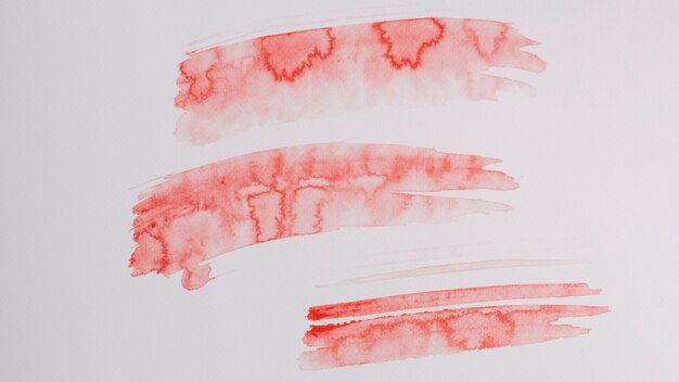 Kleurrijke compositie met aquarel penseelstreken