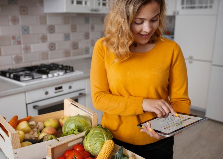 Gratis Foto koerier die boodschappen thuis aflevert