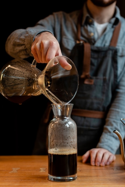 Koffiezetapparaat in koffieshop