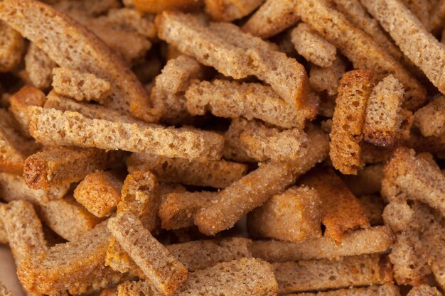 Kruimels van broodcroutons
