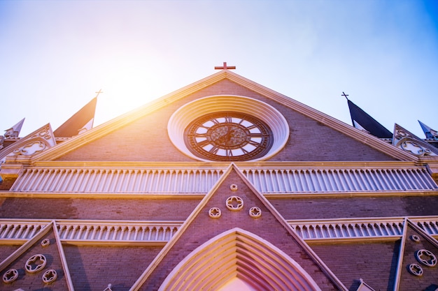 Gratis foto landelijke houten kerk kruis