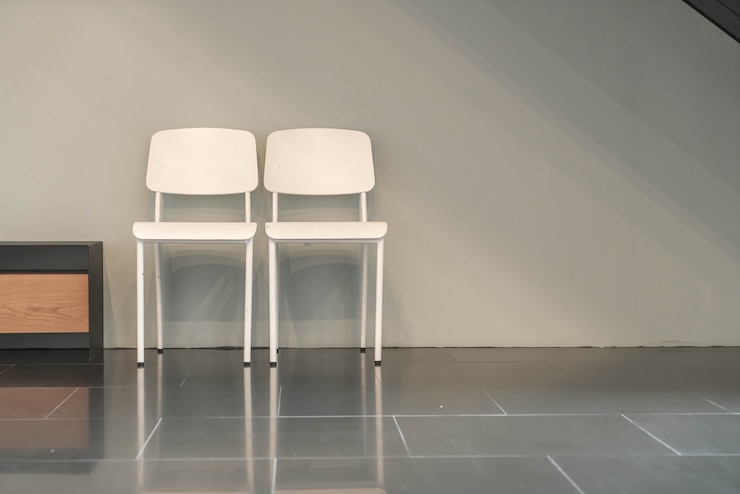 Gratis Foto lege tafel en stoel