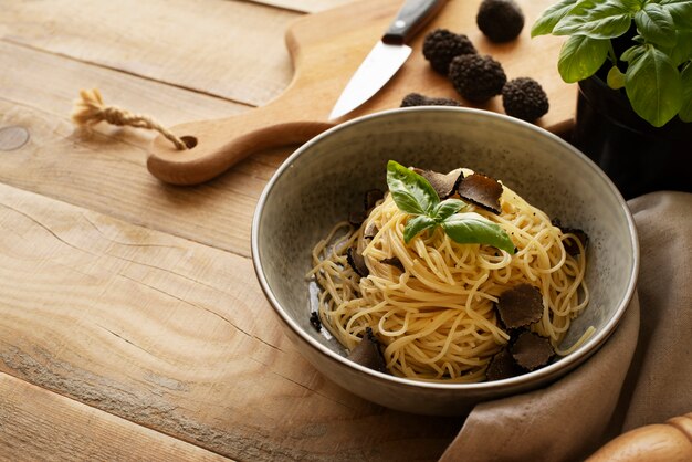 Lekkere truffelpasta hoge hoek