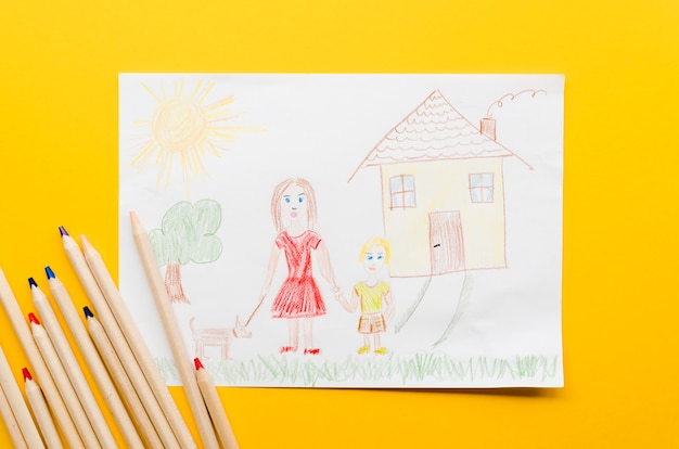 Leuke tekening van alleenstaande moeder op gele achtergrond