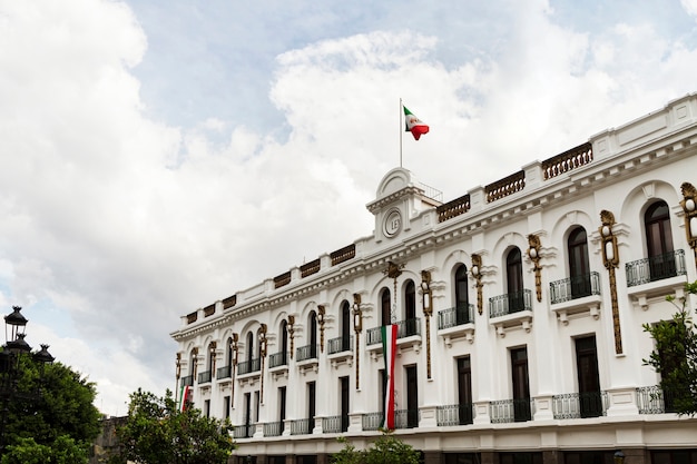 Leven in mexico landschap met gebouw