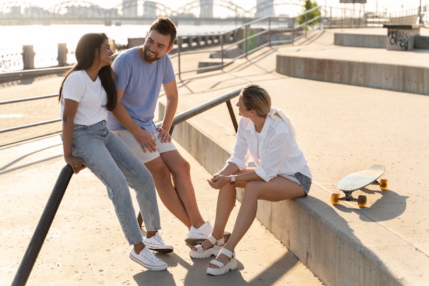 Gratis foto leven na covid vrijheidsconcept