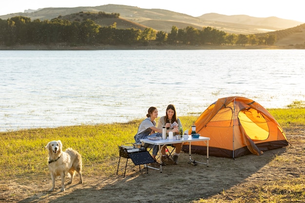 Levensstijl van mensen die op de camping wonen