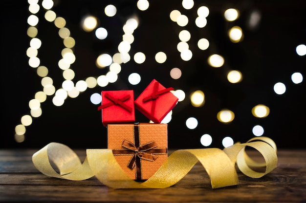 Lint in de buurt van kleine geschenken