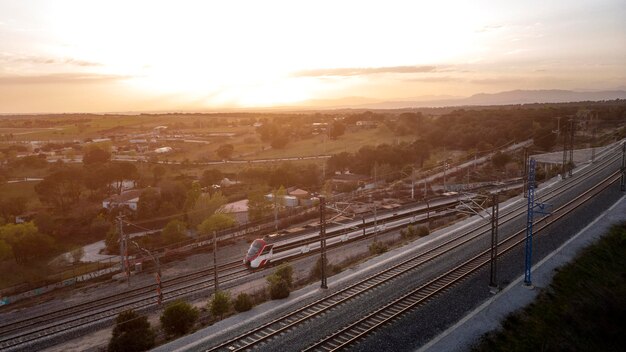 Luchtfoto transportconcept met trein