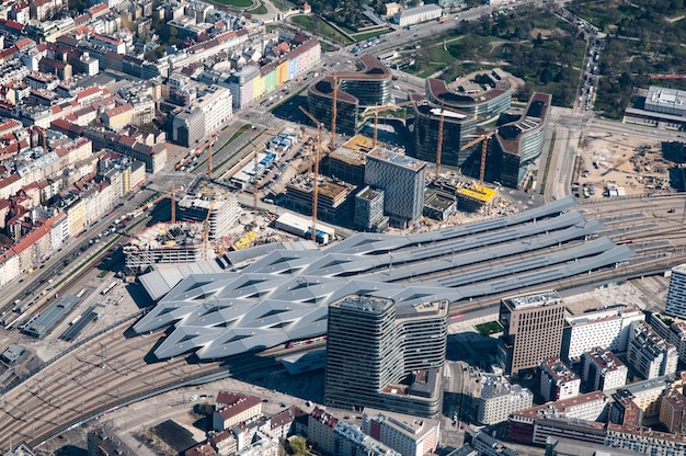 Luchtfoto van het treinstation van Wenen, Wenen, Oostenrijk
