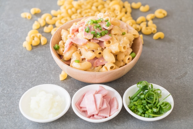 Macaroni kaas en ham