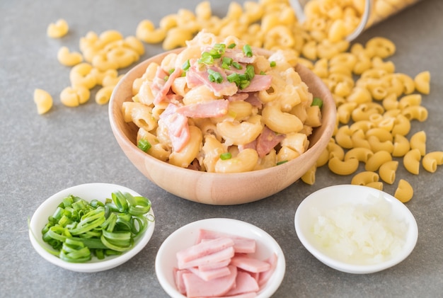 Macaroni kaas en ham