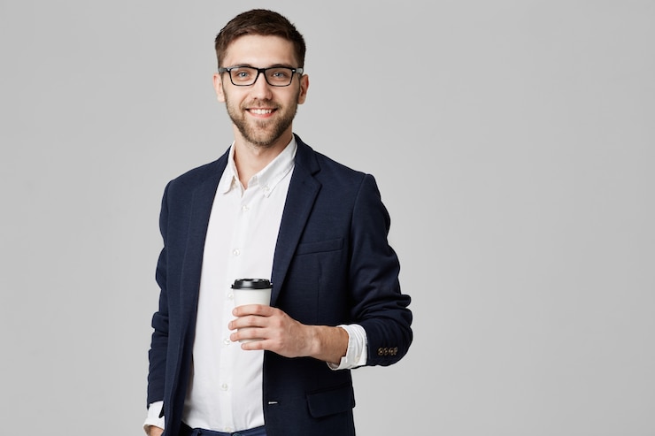 Gratis Foto mand met een kopje