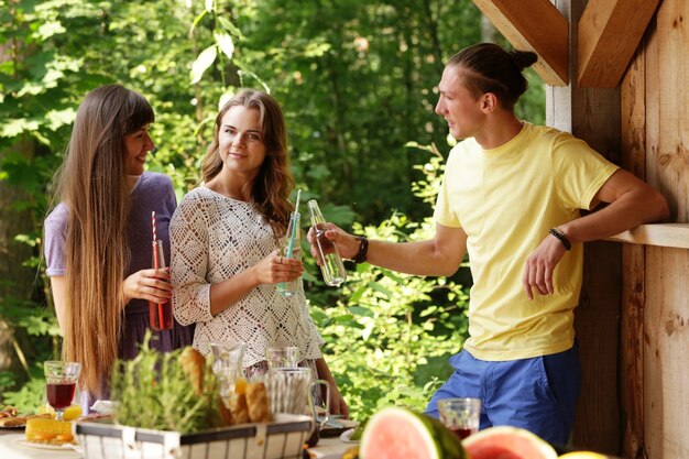 Mensen op de picknick