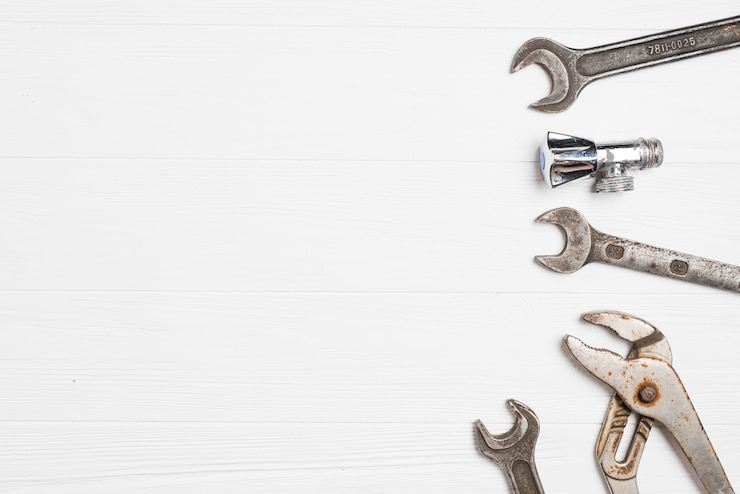 Gratis Foto metalen moersleutels op whtie
