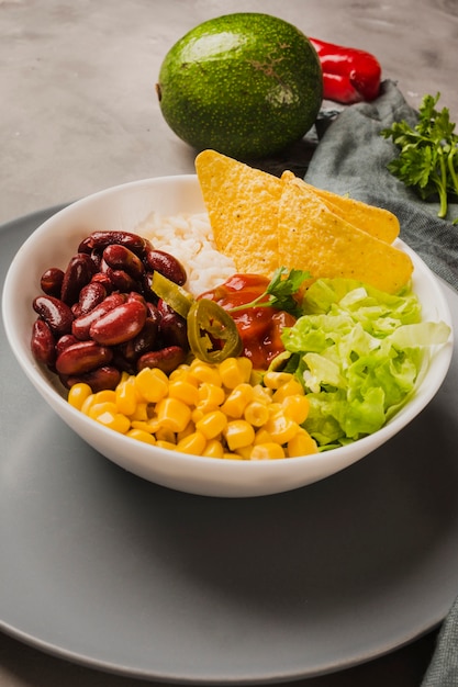 Gratis foto mexicaanse salade