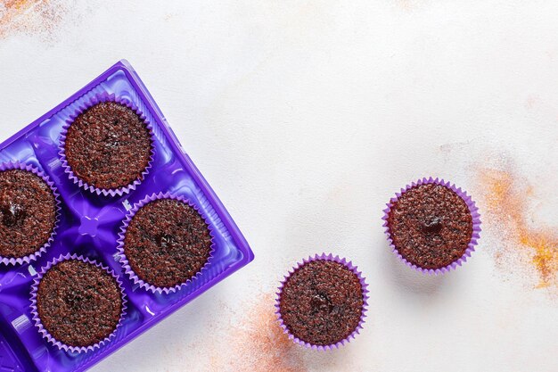 Mini chocoladesoufflé cupcakes