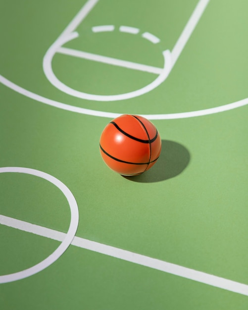 Gratis foto minimalistisch basketbalveldstilleven