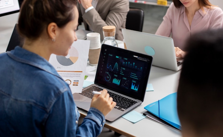 Gratis Foto modern en uitgerust computerlokaal