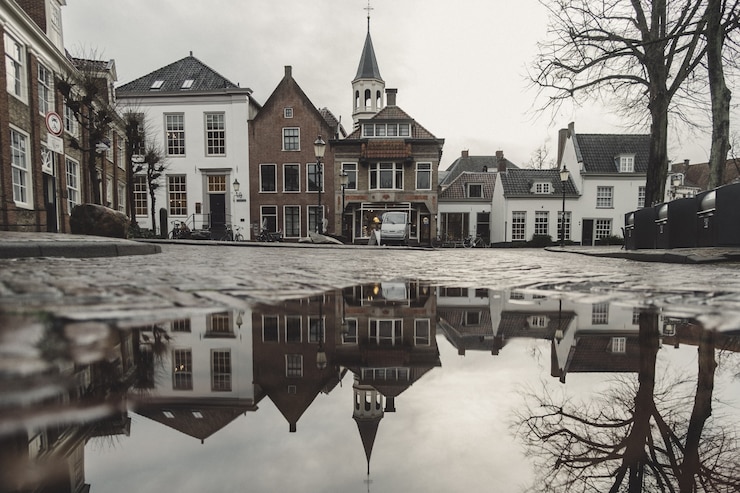Gratis Foto mooi schot van de stadsarchitectuur met reflecties