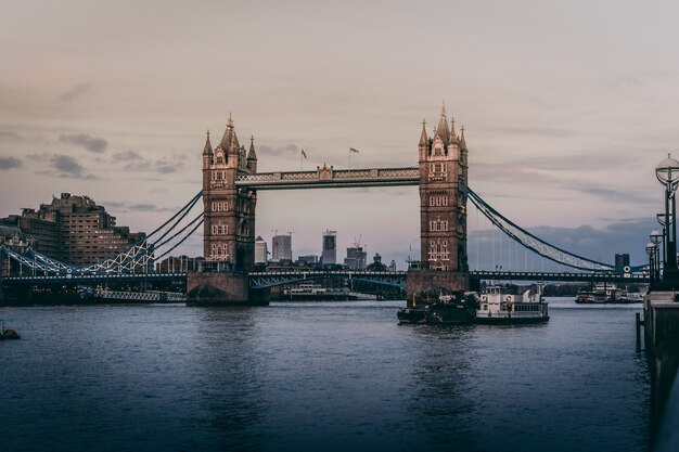 Mooi schot van Tower Bridge in Londen