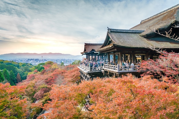 Mooie architectuur in Kiyomizu-dera Tempel Kyoto, Japan