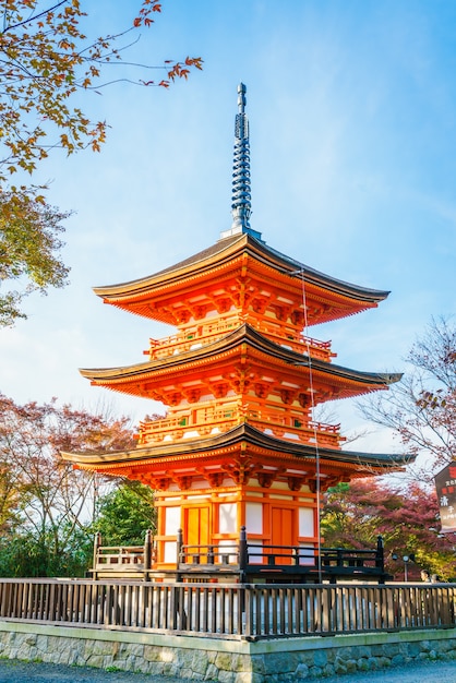 Mooie architectuur in Kiyomizu-dera Tempel Kyoto, Japan