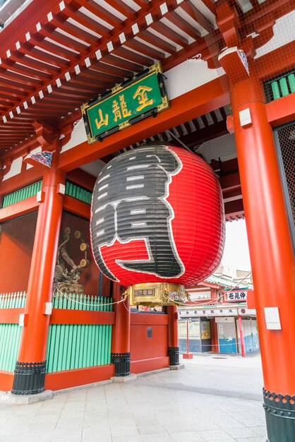 Mooie architectuur in Sensoji Tempel in Asakusa gebied in Japan